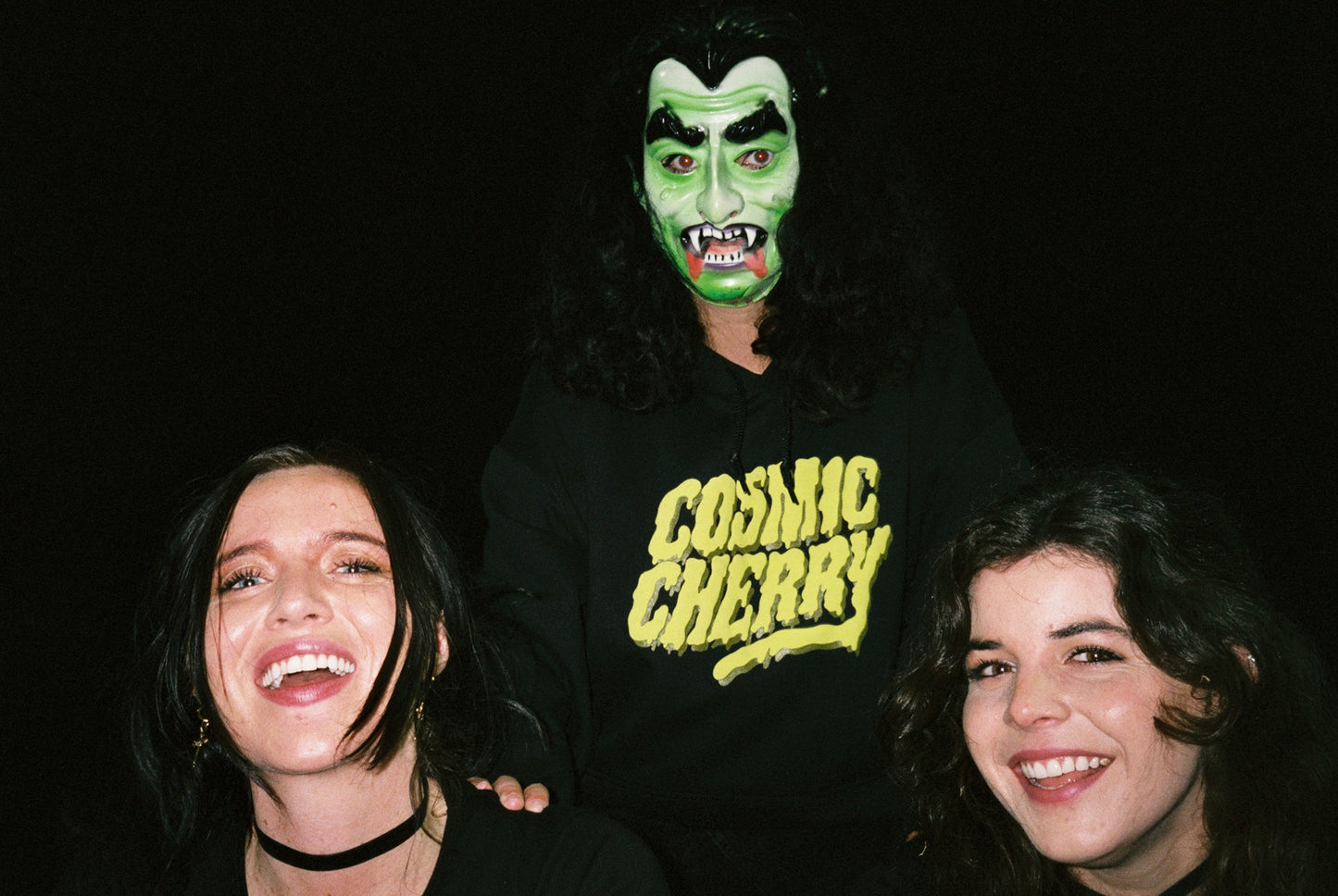 90s halloween // "You give me goosebumps" Hoodie